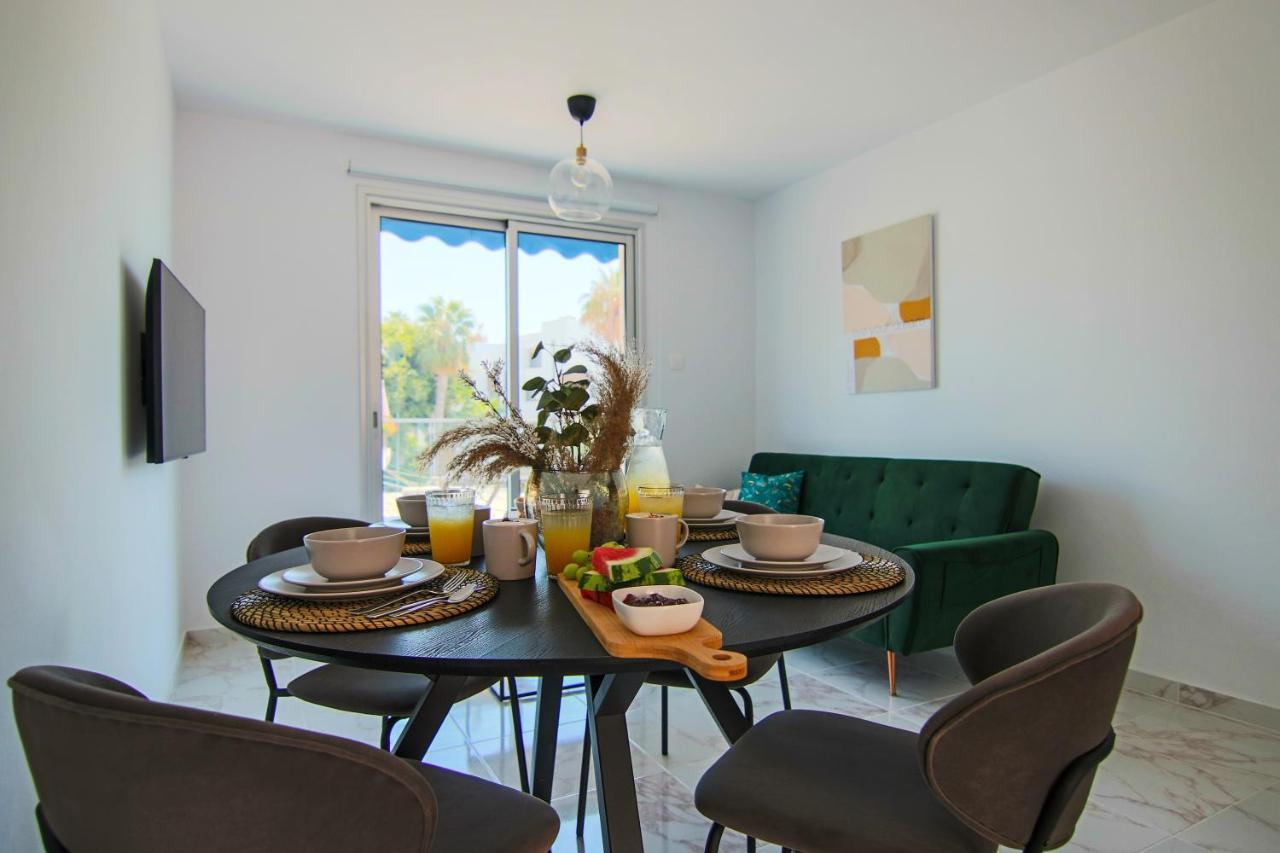 Appartamento Phaedrus Living Seaside Luxury Flat Athina 21 Paphos Esterno foto