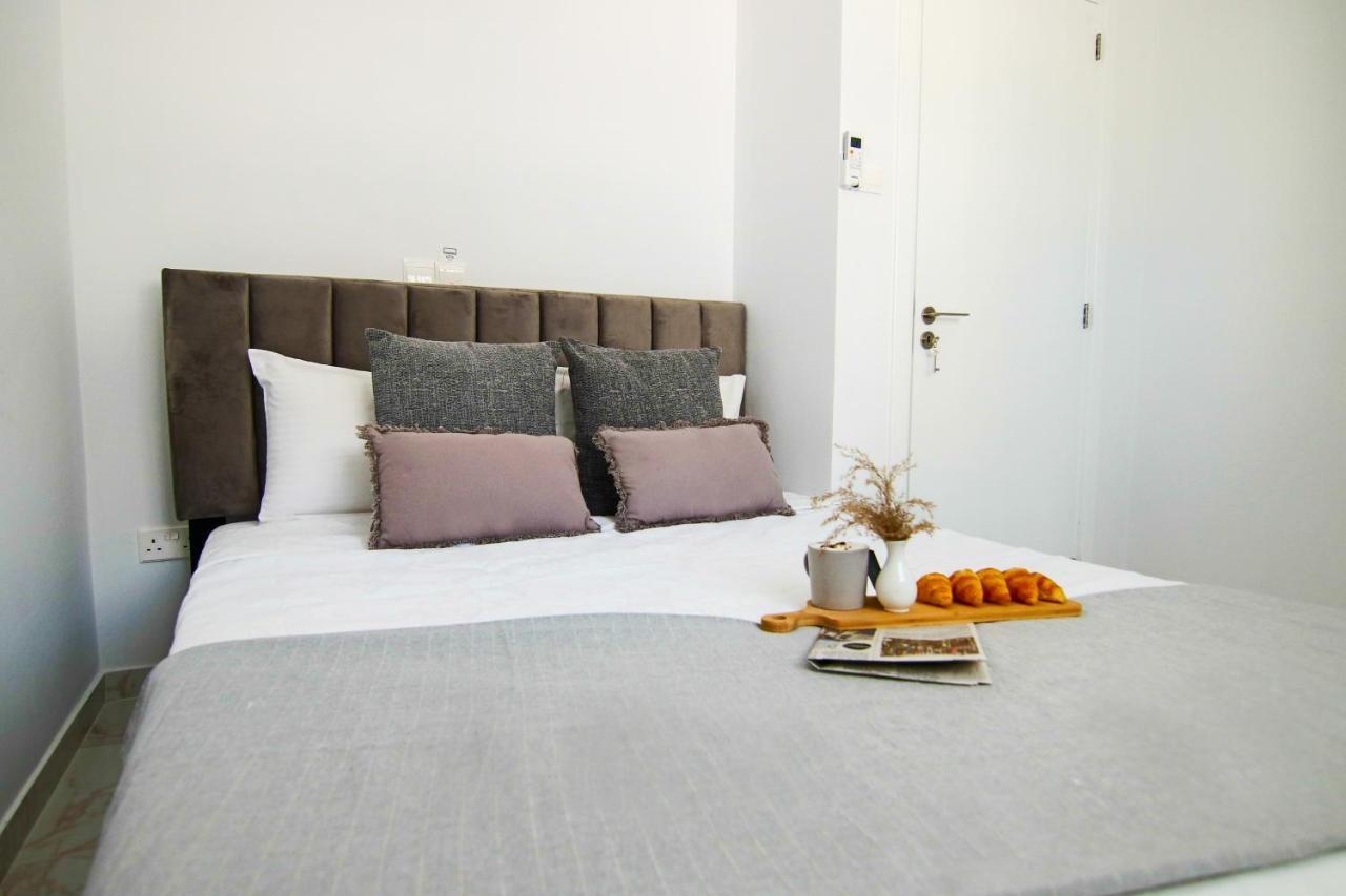 Appartamento Phaedrus Living Seaside Luxury Flat Athina 21 Paphos Esterno foto